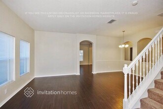 8954 Vickroy Terrace, Unit 0612 in Oviedo, FL - Foto de edificio - Building Photo