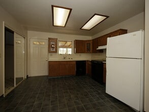 41 Veterans Ln in West Point, CA - Building Photo - Building Photo