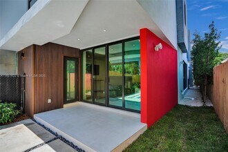 3645 SW 1st Ave in Miami, FL - Building Photo - Building Photo