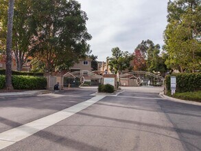 7767 Caminito Monarca in Carlsbad, CA - Building Photo - Building Photo