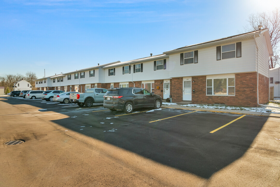 Riverside Place Apartments in Owosso, MI - Foto de edificio