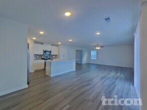 3093 Whispering Willows Ct in Inman, SC - Building Photo - Building Photo