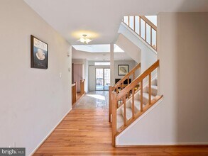 7801 Whiterim Terrace in Potomac, MD - Building Photo - Building Photo