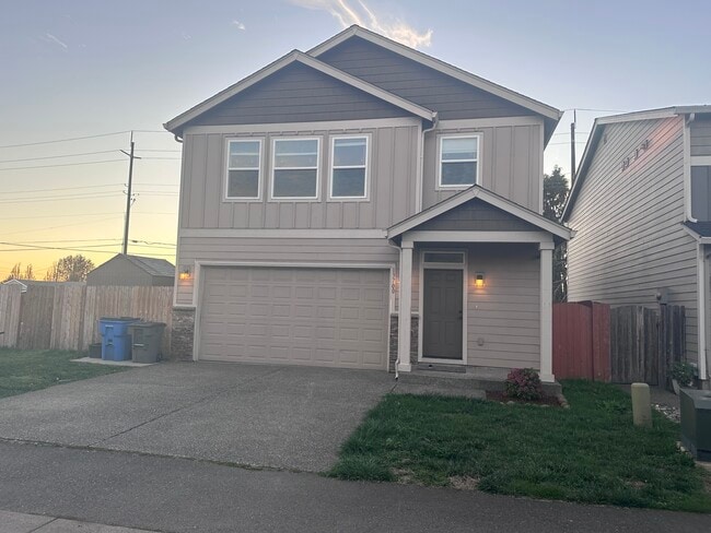 property at 13700 NE 64th Cir