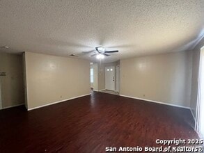 6871 Cypress Mist Dr in Converse, TX - Building Photo - Building Photo