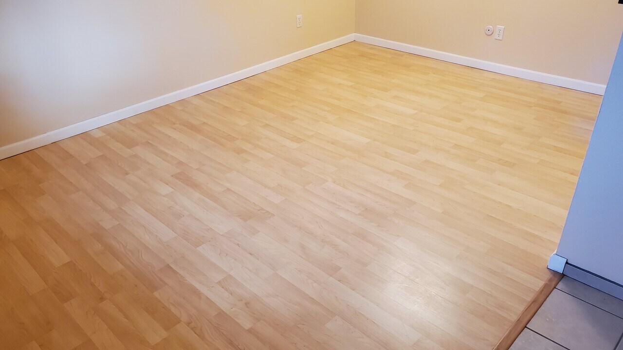 918 S Logan St, Unit 202 in Denver, CO - Building Photo