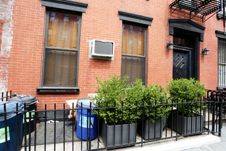 215 Sackett St in Brooklyn, NY - Building Photo - Building Photo