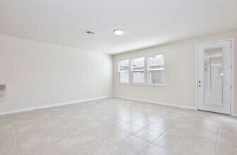 5586 Pineland Run in Orlando, FL - Building Photo - Building Photo