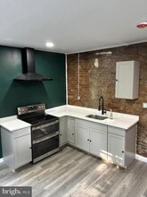 1809 Broadway in Camden, NJ - Foto de edificio - Building Photo