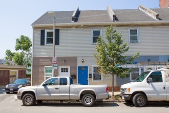 41 Marion St in Boston, MA - Building Photo - Building Photo
