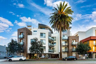 PR SM Biella LLC in Santa Monica, CA - Building Photo - Building Photo