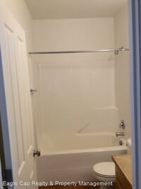 2205 Jakob Ave photo'