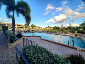 16999 Terraverde Cir, Unit SI ID1359751P in Ft. Myers, FL - Building Photo - Building Photo