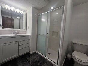 319 Prairie Ave in Fairfax, IA - Building Photo - Building Photo