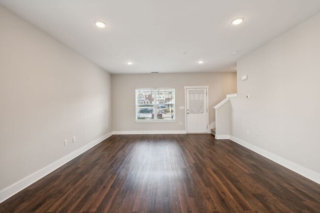 7026 Magnolia Crossings in Spring Hill, TN - Foto de edificio - Building Photo