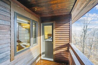 180 High Ridge Rd, Unit J5 in Killington, VT - Building Photo - Building Photo