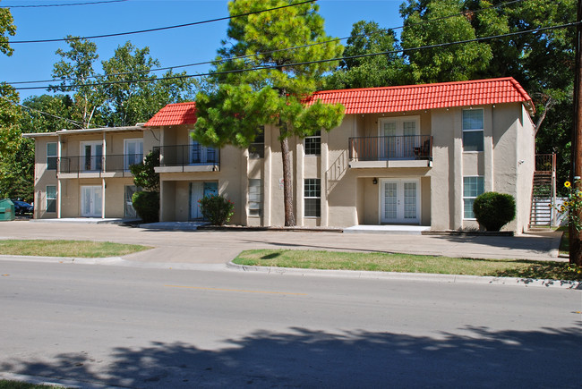 University Park in Denton, TX - Building Photo - Building Photo