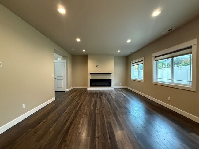 1508 N Western Ave in Wenatchee, WA - Building Photo - Building Photo