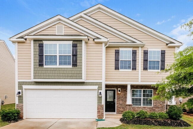 property at 1927 Stoney Pointe Cir