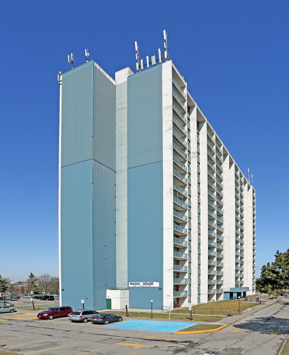 Nanak House in Toronto, ON - Building Photo