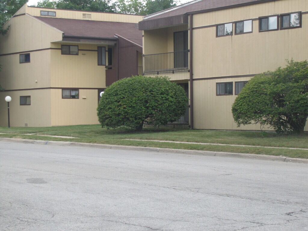 Woodstock Northwest Apartments Woodstock, IL Apartments For Rent