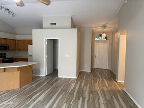 1369 S Monterey St in Gilbert, AZ - Building Photo - Building Photo