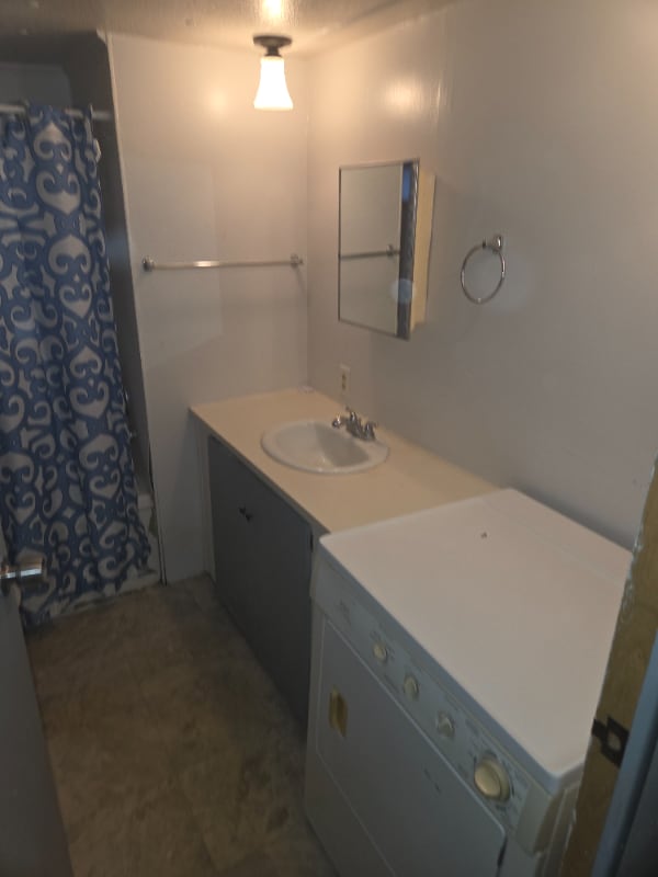 8464 Cleveland Ave NW in North Canton, OH - Building Photo - Building Photo