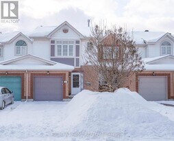 175 Kincardine Dr in Ottawa, ON - Building Photo