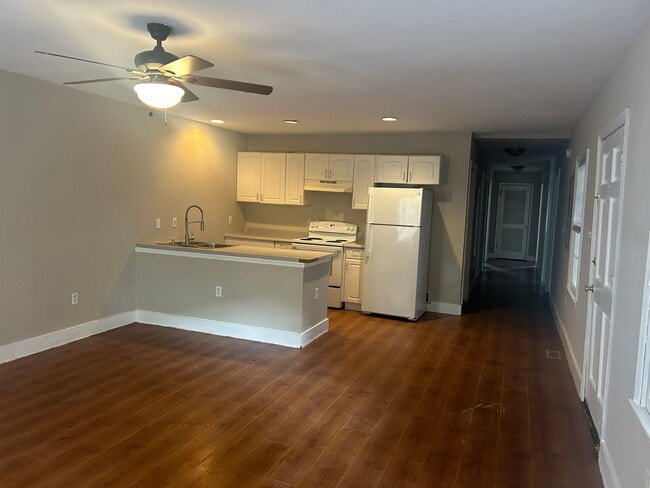 69 Bogard St in Charleston, SC - Building Photo - Building Photo