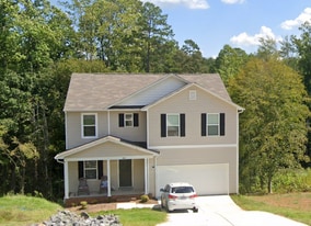 4814 Stone Dr in Conover, NC - Building Photo