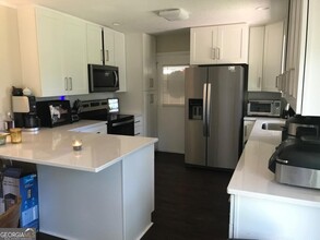 160 Brookwood Dr in Athens, GA - Building Photo - Building Photo
