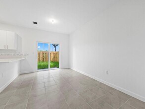 1513 SE 27th Rd in Homestead, FL - Building Photo - Building Photo