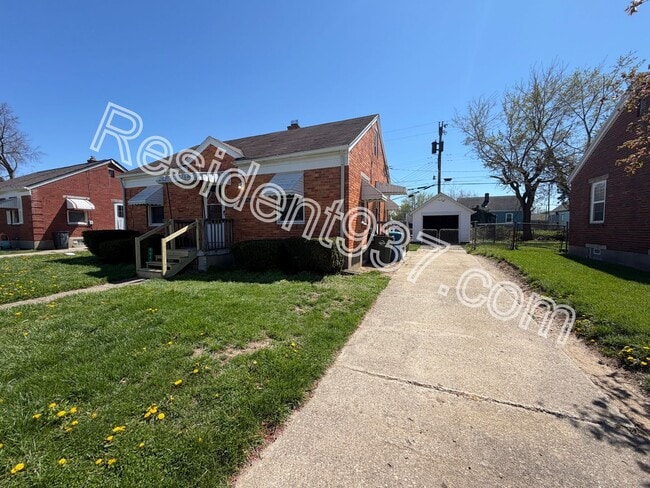 4042 Ellery Ave in Moraine, OH - Building Photo - Building Photo