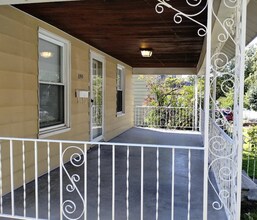 1140 E Dayton St in South Bend, IN - Building Photo - Building Photo