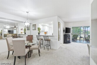 7320 Glenmoor Ln in Naples, FL - Building Photo - Building Photo