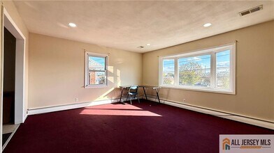 1340 Roosevelt Ave in Carteret, NJ - Building Photo - Building Photo