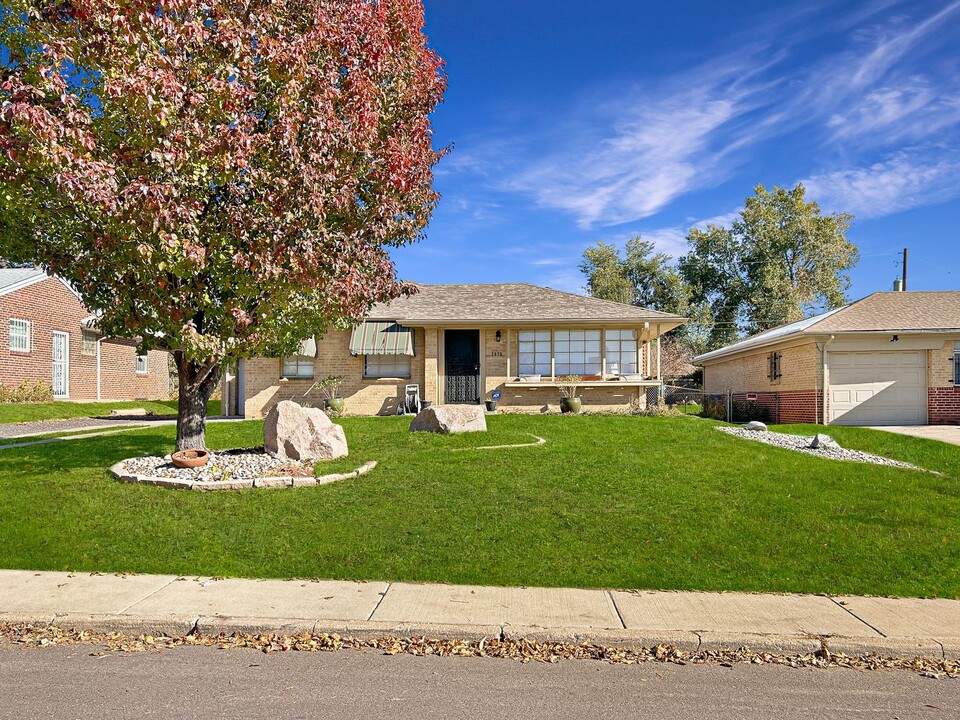 2670 N Milwaukee St in Denver, CO - Foto de edificio