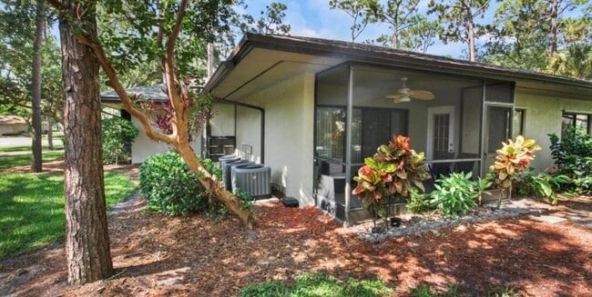 7507 Greenlake Way