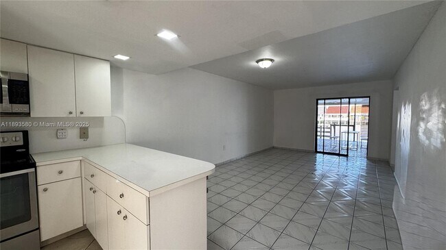 property at 5530 W 26th Ct