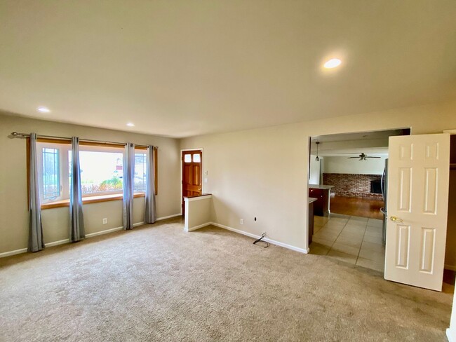 3722 Compton Ln in San Jose, CA - Building Photo - Building Photo