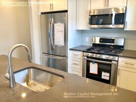 93 Grant St, Unit 3 in Somerville, MA - Building Photo