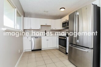 11567 Fremantle Dr in Cincinnati, OH - Building Photo - Building Photo