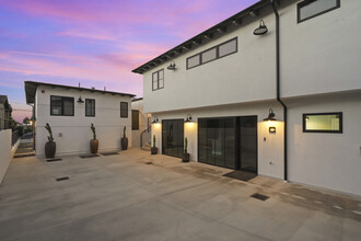 2519 Curtis Ave, Unit D in Redondo Beach, CA - Foto de edificio - Building Photo