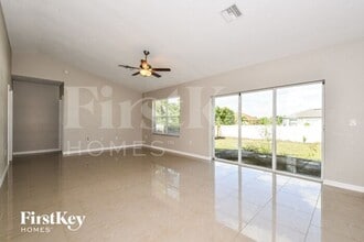 3802 19th St SW in Lehigh Acres, FL - Building Photo - Building Photo
