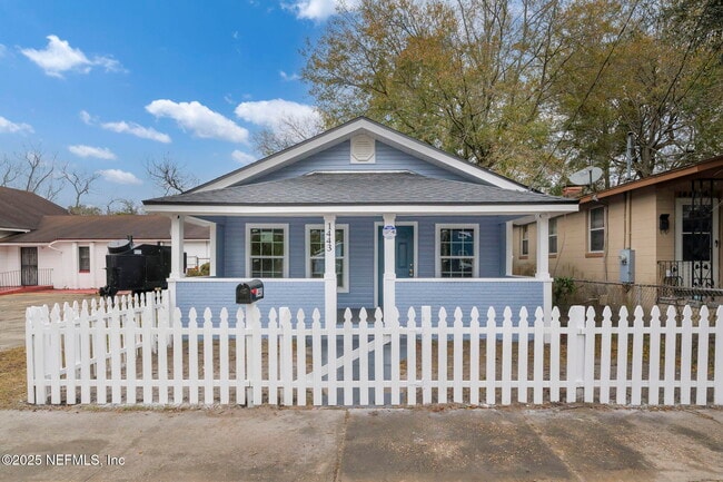 property at 1443 W 22nd St