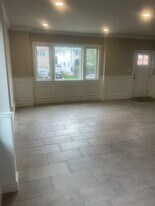 0 Bartlett Ave, Unit House rental in Staten Island, NY - Building Photo