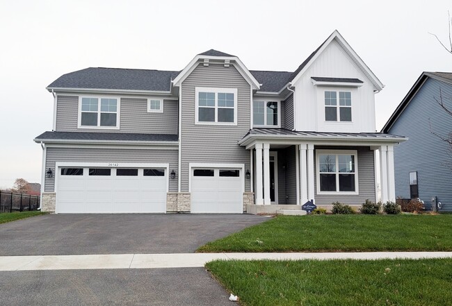 property at 26142 W Sherwood Cir