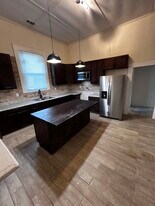 350 Jones Ave in Macon, GA - Building Photo