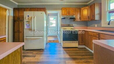 190 Cleveland St in Ringgold, GA - Building Photo - Building Photo
