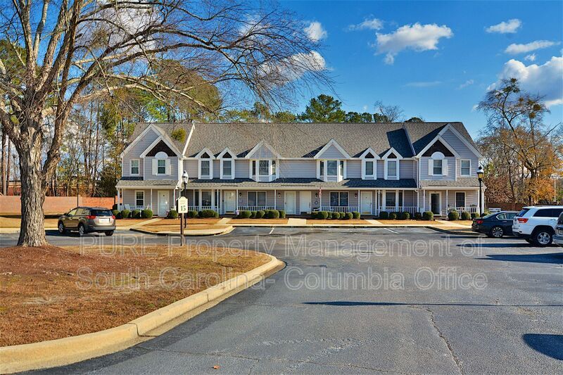 803 New Brookland Pl in West Columbia, SC - Building Photo